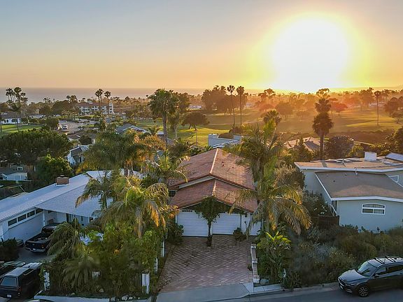 Ocean, Sunset and Golf Course views!