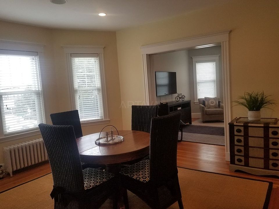 1st image of 30 Warner St #2