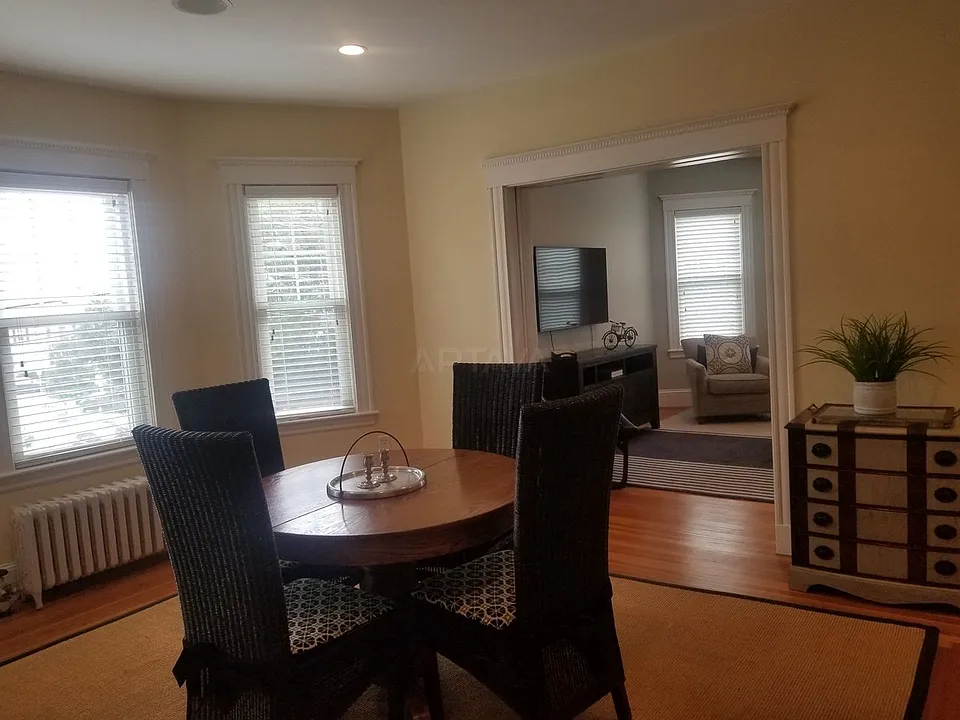 30 Warner St #2