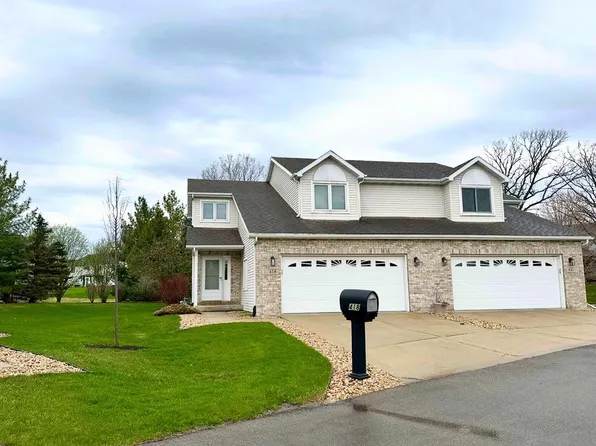 418 Goldenrod Cir, Verona, WI 53593