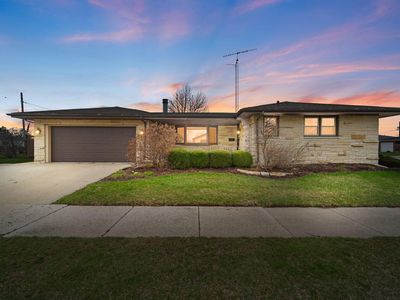 2108 25th AVENUE, Kenosha, WI, 53140