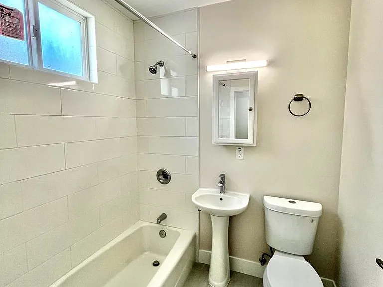 Spectacular, Completely Renovated 2 Bed/1 Bath Fully — Photo 6