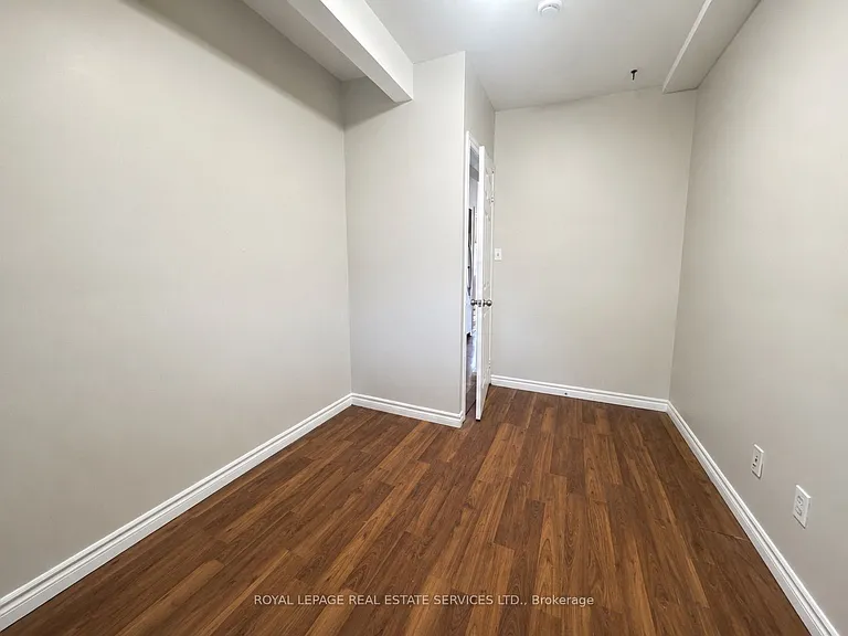 186 Spadina Rd #MAIN FLOOR — Photo 21