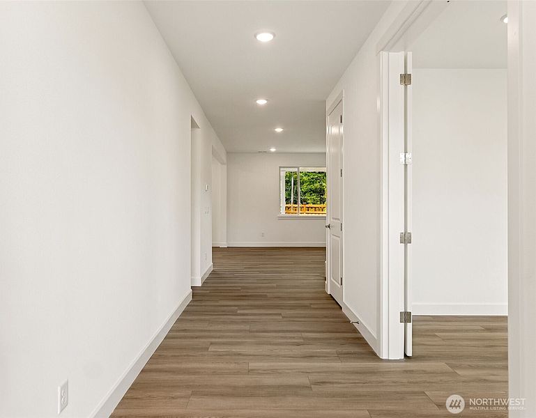 3rd image of 14558 203rd Avenue E #839
