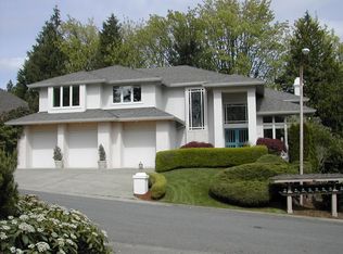22310 NE 31st St, Sammamish, WA 98074