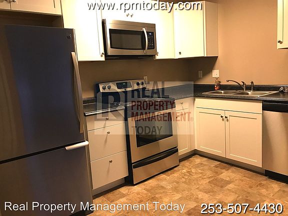 5th image of 9610 62nd Ave Ct E