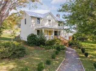 2044 & 2046 Simmons Gap Rd, Dyke, VA 22935