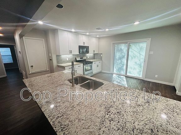 5th image of 2914 Greenacres