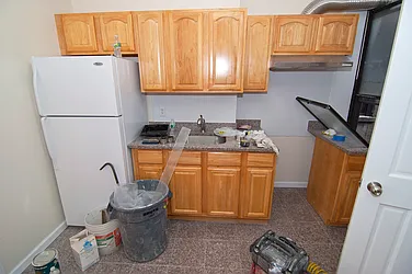 Rented by Genik Group Corp