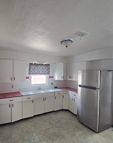 2292 Genesee St Photo 1