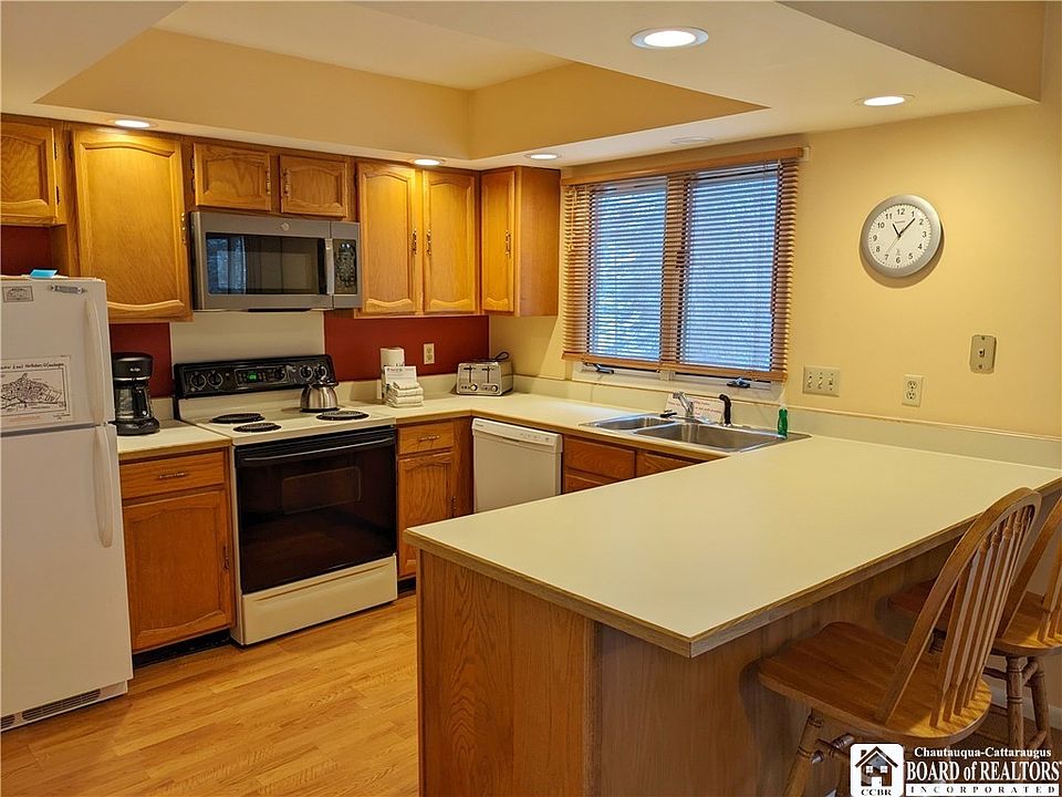 20 Elm Lane Interval Chautauqua, NY, 14722 Apartments for Rent Zillow