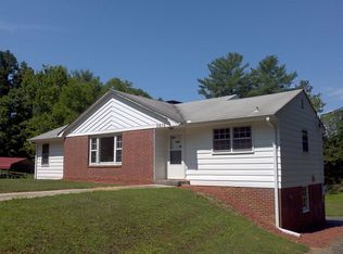 3810 Wanger Dr, Winston Salem, NC 27127