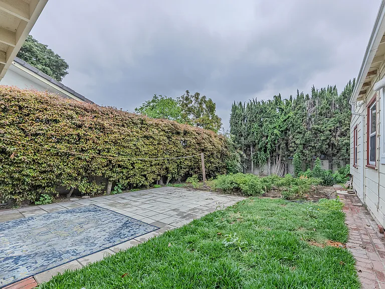 6252 Golden West Ave — Photo 33