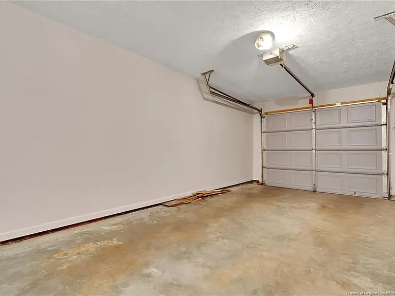 2636 Burke Ln — Photo 13