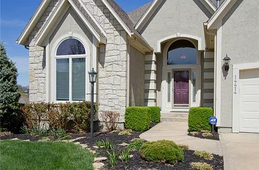 3rd image of 14414 Meadow Ct