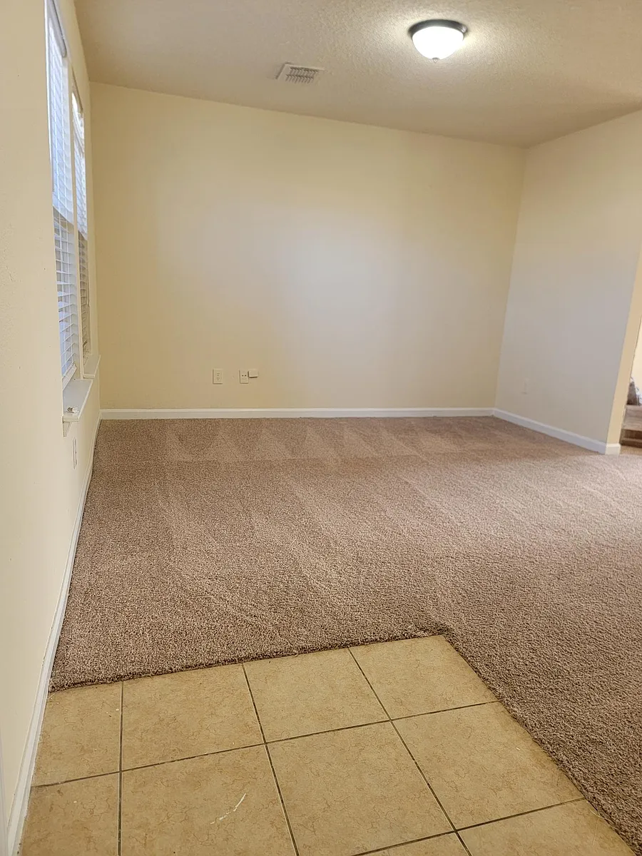 Building Photo - 3418 Westview Dr
