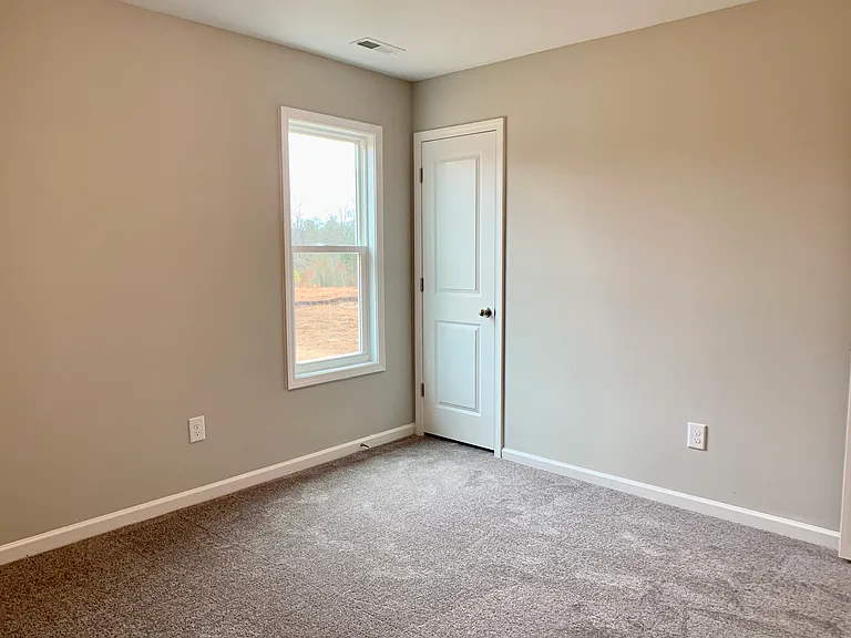 97 Seedling Ct — Photo 16