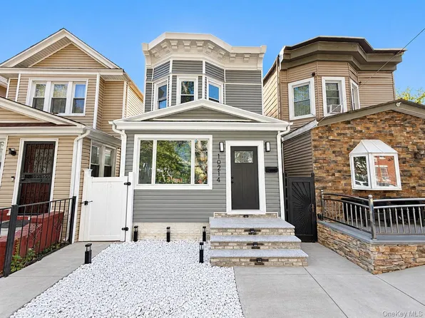 10214 85th Drive, Richmond Hill North, NY 11418