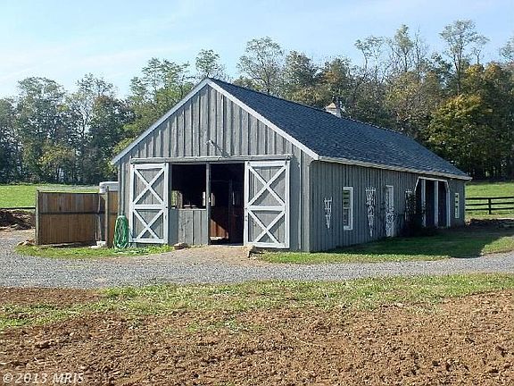 2nd image of 35233 Snickersville Tpke
