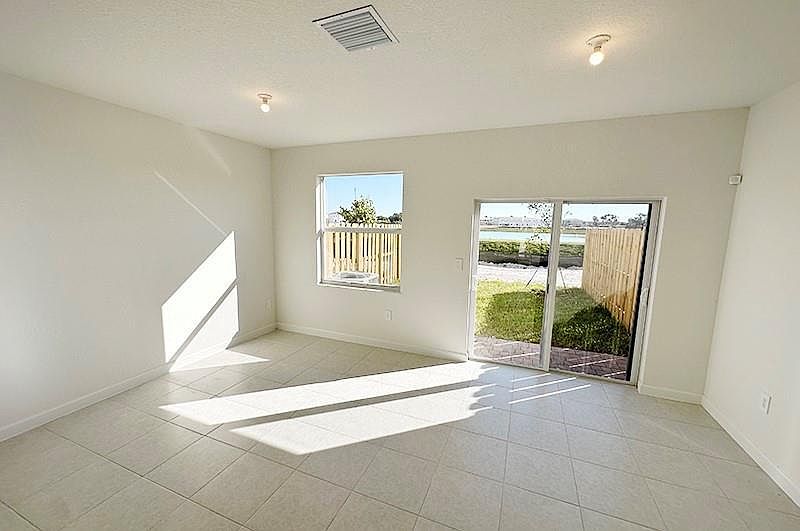 1st image of 2340A NW 125th St #1