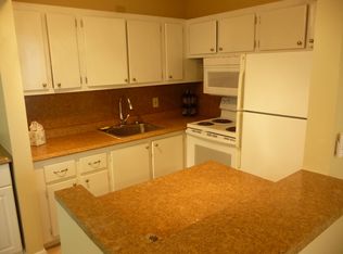 446 Durham Cir, Deerfield Beach, FL 33442