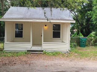 5035 6th St, Zephyrhills, FL 33542