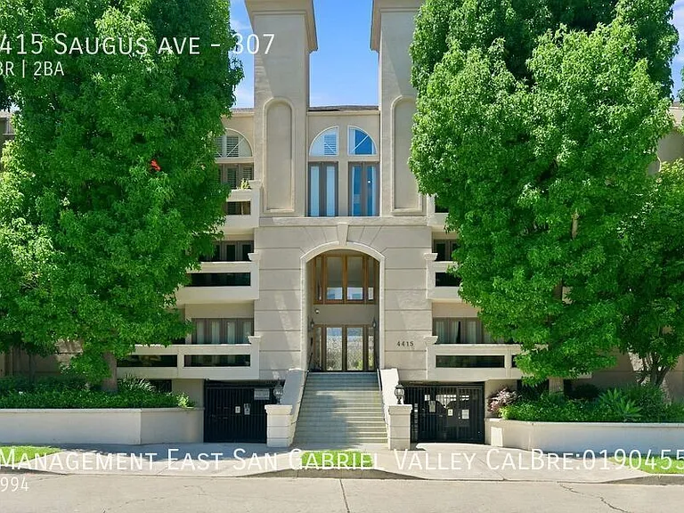 4415 Saugus Ave #307 — Photo 1