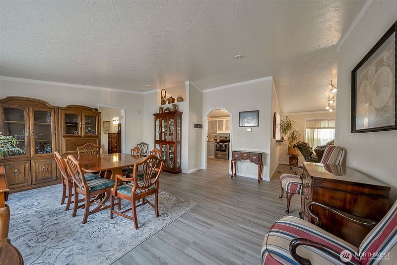 3rd image of 2101 S 324th Street #73