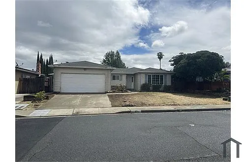 402 Atherton Ave Photo 1