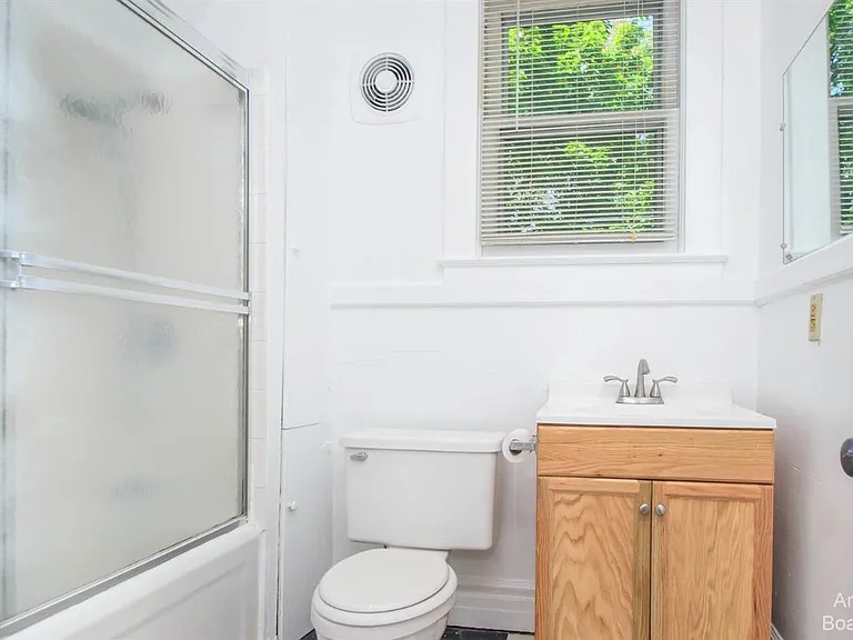 610 S Ashley St #2 — Photo 11