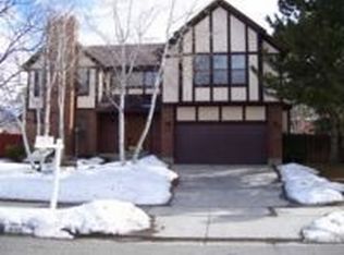 8723 Little Cloud Rd, Sandy, UT 84093