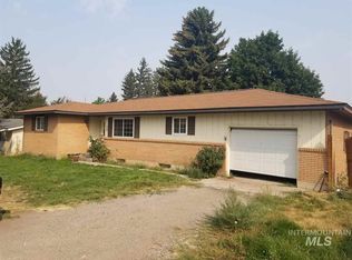 119 Park St S, Hazelton, ID 83335
