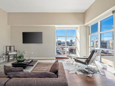 150 Las Vegas Blvd N UNIT 1207, Las Vegas, NV, 89101