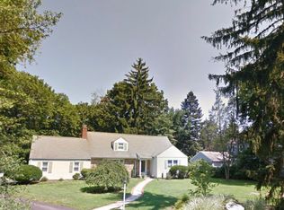 6 Saint James Pl, Yardley, PA 19067