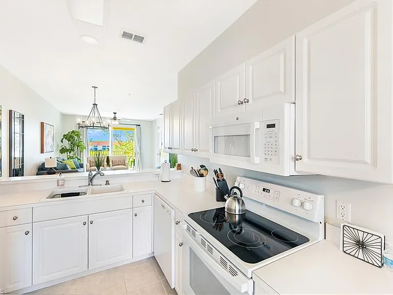 2730 Cypress Trace Cir #2836S — Photo 14