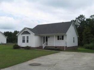 1327 Smith Rd, Smithfield, NC 27577