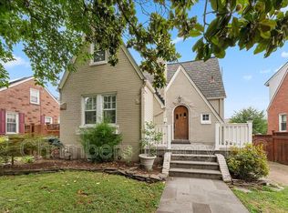 1105 20th St S, Arlington, VA 22202