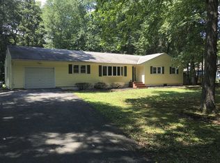 24 Victor Ln, Poughkeepsie, NY 12601