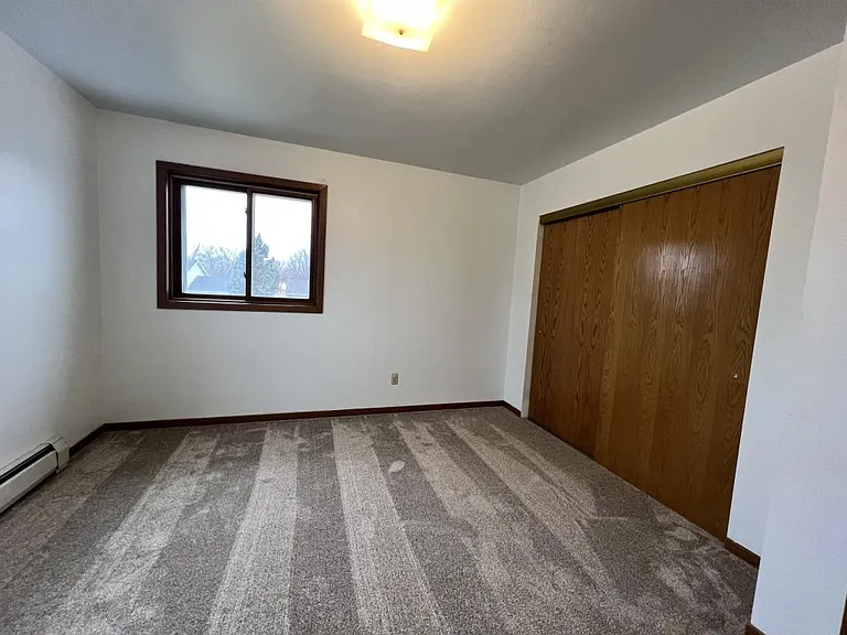 282 Wintergreen Dr #4 — Photo 6