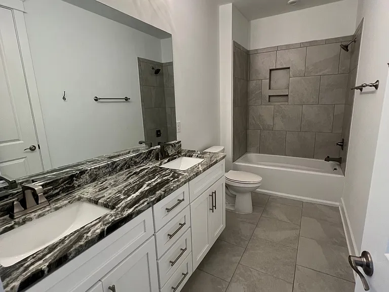 821 Breakfast Point Blvd — Photo 9