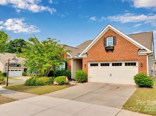 417 Brier Knob Dr, Fort Mill, SC 29715