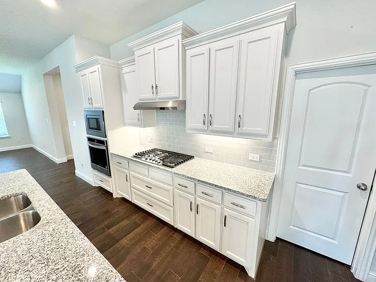 429 Cooper St — Photo 10