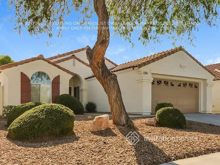 1853 Vista Pointe Ave — Photo 3