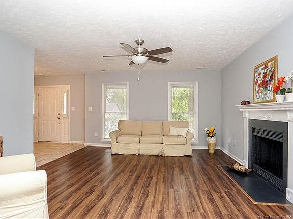 5th image of 6229 Hedingham Dr