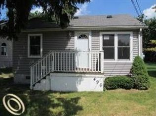 496 Marian Ave, Waterford, MI 48328