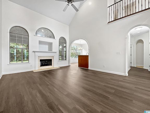 3rd image of 256 Camden Lake Dr