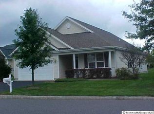 101 Huntington Dr, Jackson, NJ 08527