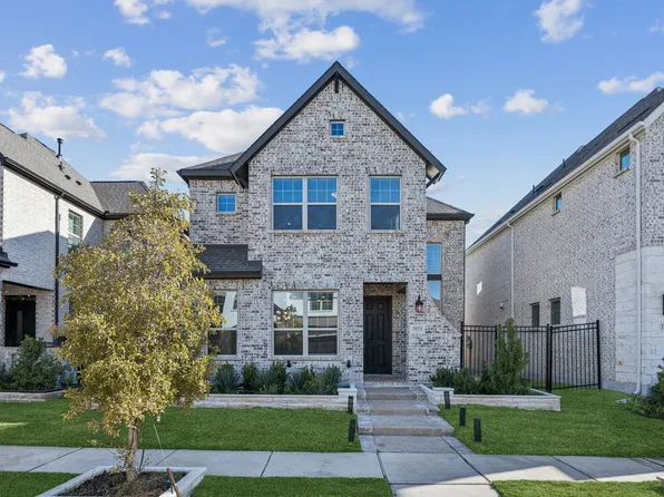 3123 Cliff Swallow Ln, Arlington, TX 76005