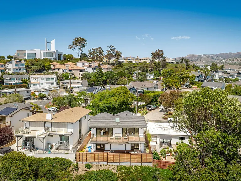 34031 Mazo Dr — Photo 53