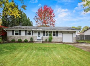 4682 Warwick Dr S, Canfield, OH